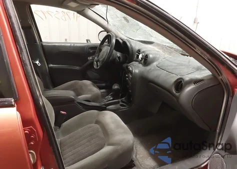 2004 Pontiac Grand Am Gt z USA, uszkodzony, nr VIN 1G2NW52E44C163916